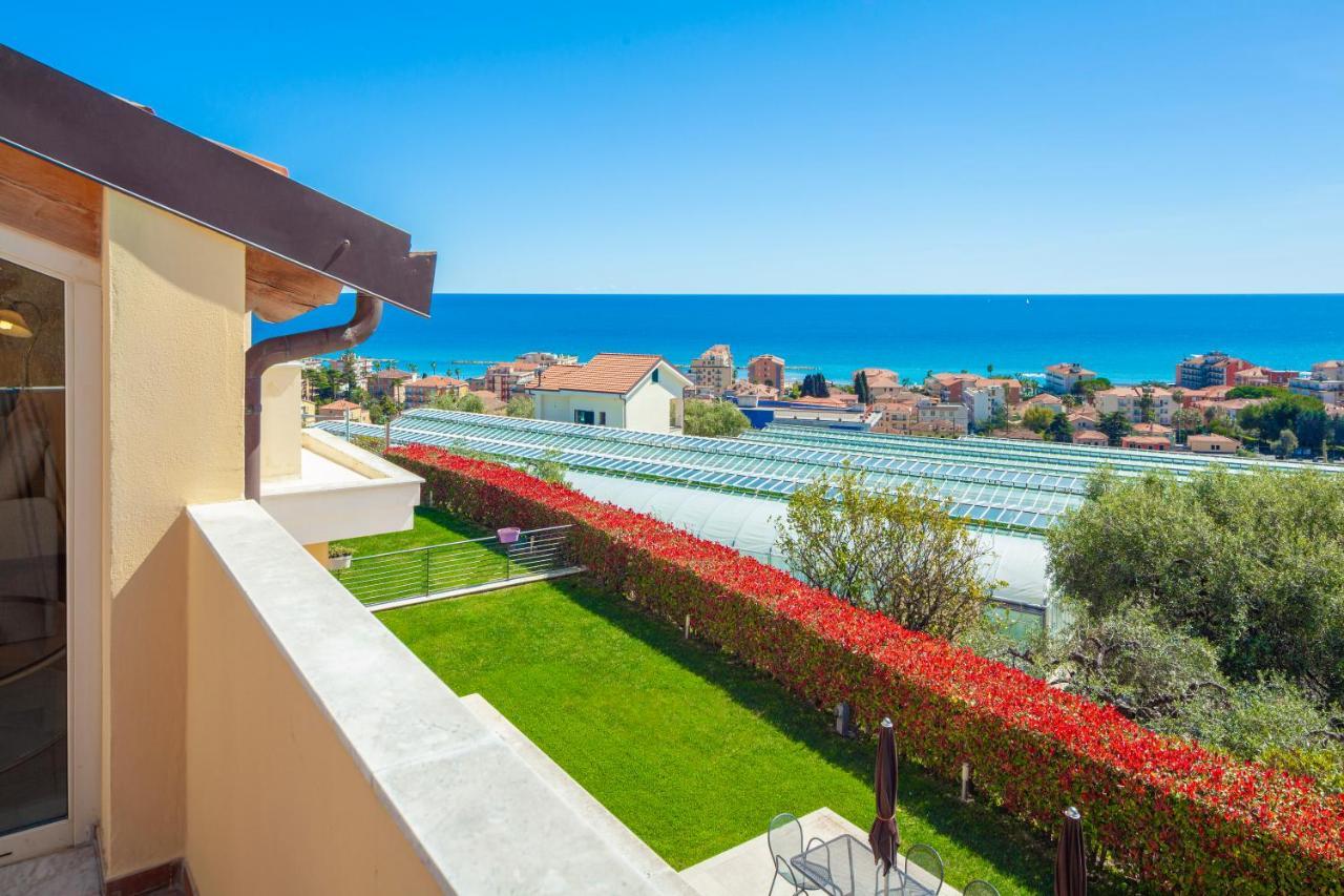 Appartamenti Villa Il Poggiolo Диано-Марина Экстерьер фото