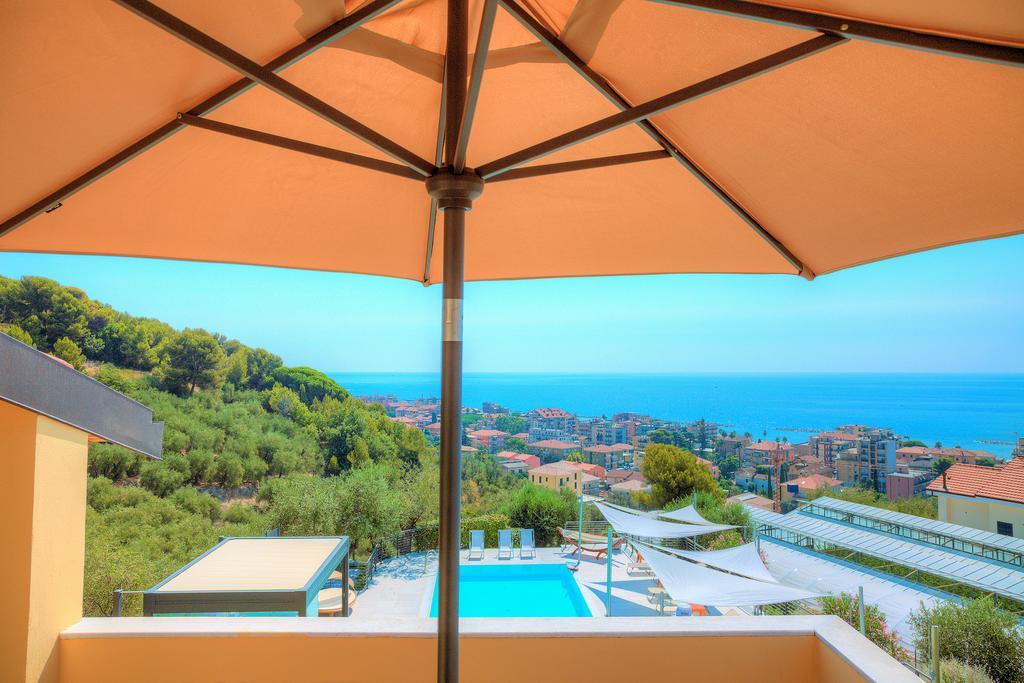 Appartamenti Villa Il Poggiolo Диано-Марина Экстерьер фото